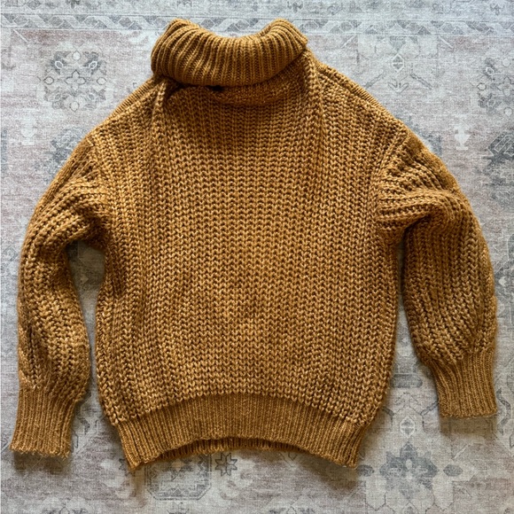Vici Knit Turtleneck Sweater - Picture 2 of 5